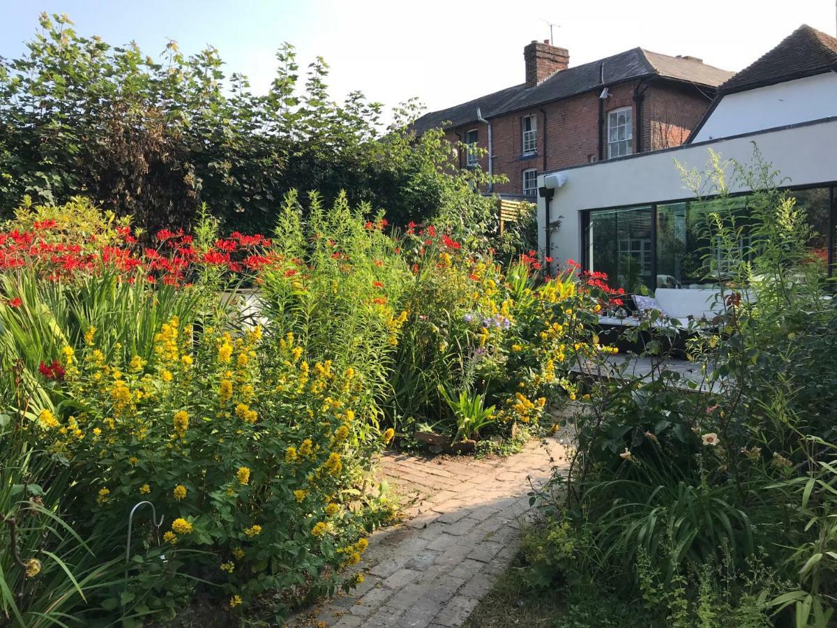 Вилла The Pigeon Loft Hurst Green  Экстерьер фото