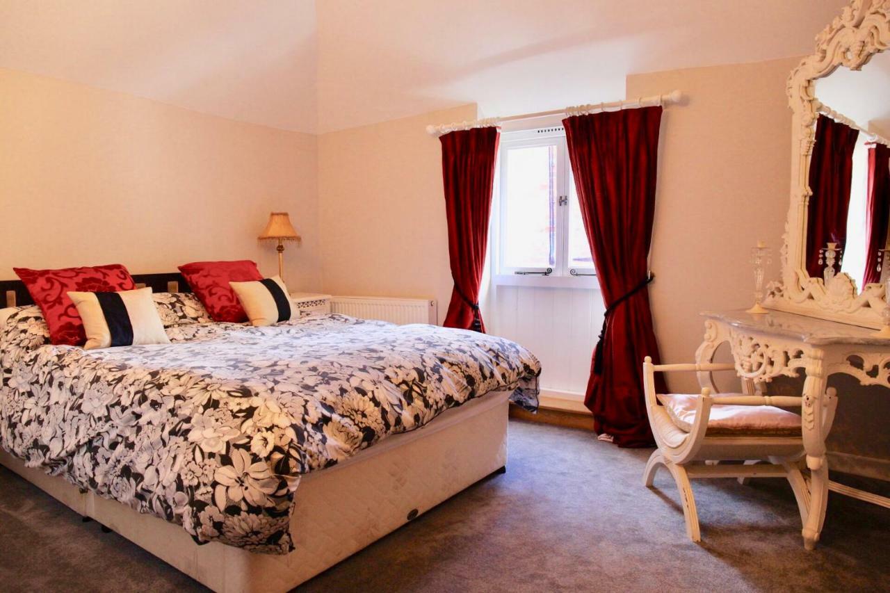 Вилла The Pigeon Loft Hurst Green  Экстерьер фото